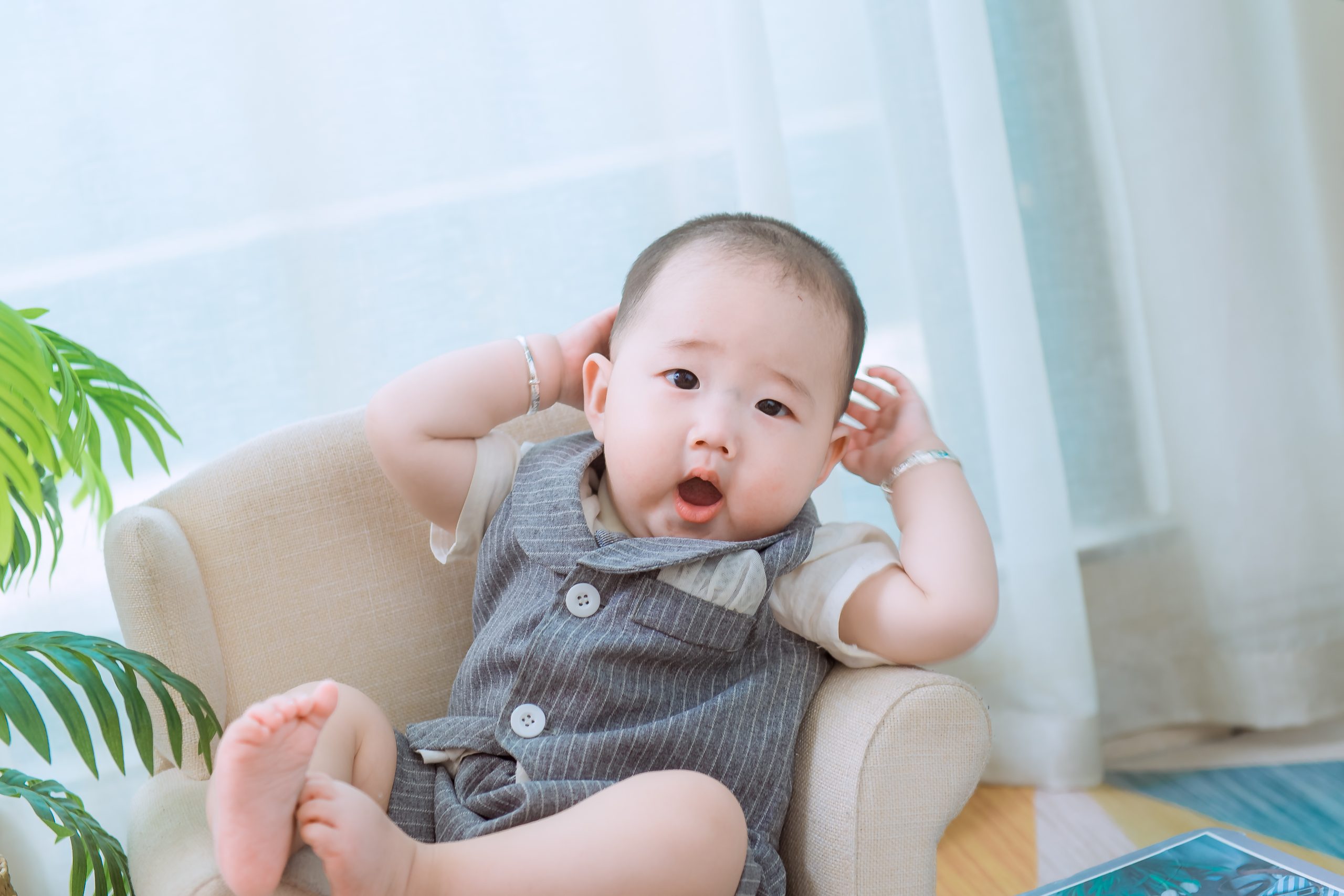屹呈 & 乐橙｜专属于兄妹俩的线上成长相册